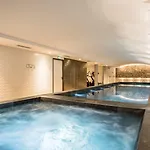 Hotel Madison Jean De Luz - Handwritten Collection