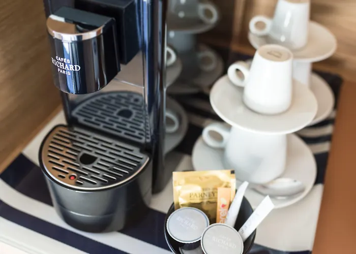 Отель Madison Jean De Luz - Handwritten Collection