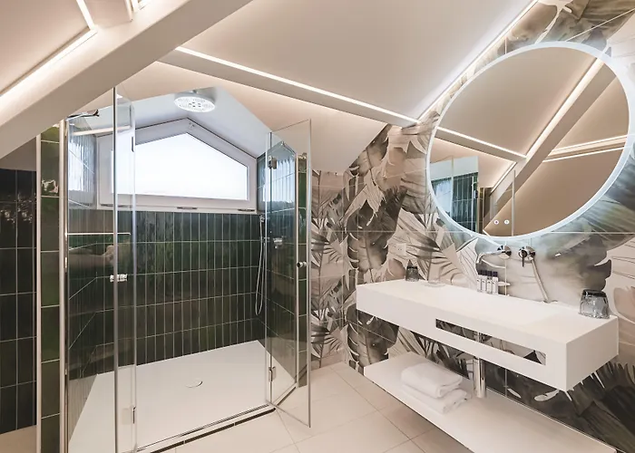 Отель Madison Jean De Luz - Handwritten Collection 4*