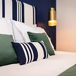 Madison Jean De Luz - Handwritten Collection 4* Saint-Jean-de-Luz