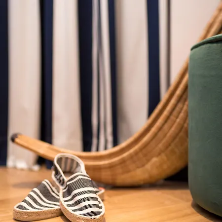 Hotel & Madison Jean De Luz