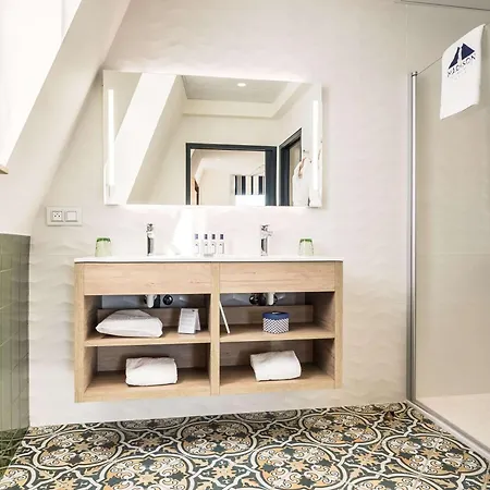 Madison Jean De Luz - Handwritten Collection Hotel Saint-Jean-de-Luz