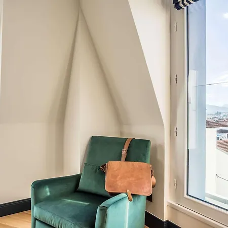Hotel Madison Jean De Luz - Handwritten Collection