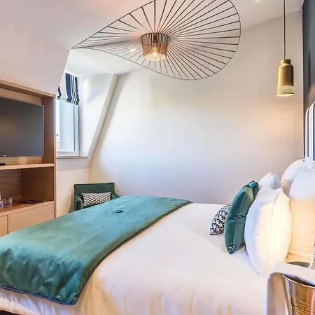 Madison Jean De Luz - Handwritten Collection Otel