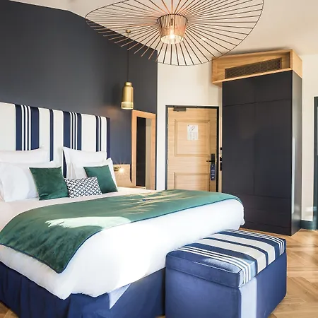 Madison Jean De Luz - Handwritten Collection 4* Saint-Jean-de-Luz