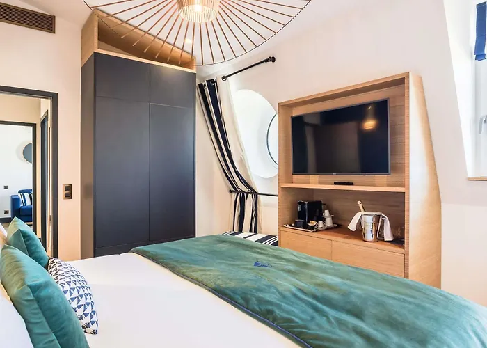 ホテル Madison Jean De Luz - Handwritten Collection 4*