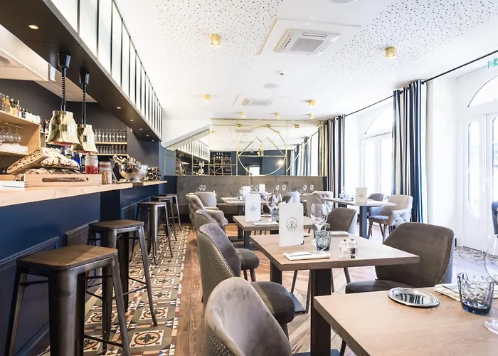 Madison Jean De Luz - Handwritten Collection 4* Saint-Jean-de-Luz